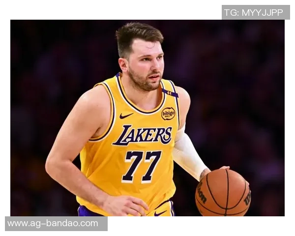 东契奇谈球队默契：全力以赴的拼搏精神让比赛更具乐趣