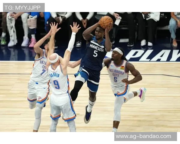 爱德华兹打破纪录成NBA最年轻万分后卫年仅24岁157天荣耀时刻再创历史