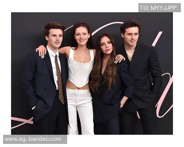 小贝出轨风波再起女主力挺布鲁克林揭露贝克汉姆夫妇真实面目