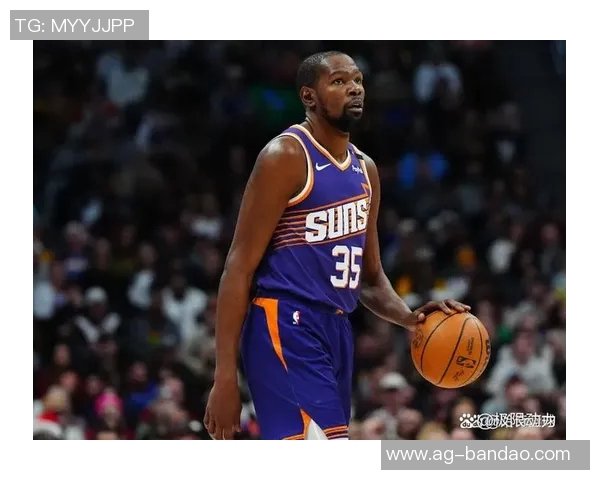 杜兰特首节火力全开半场高效表现助球队领先17分4板1助2帽展现全面能力